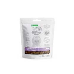 Nature's Protection Superior Care White dog poslastice za pse Sensitive Care Junior All Breeds - Salmon 150g