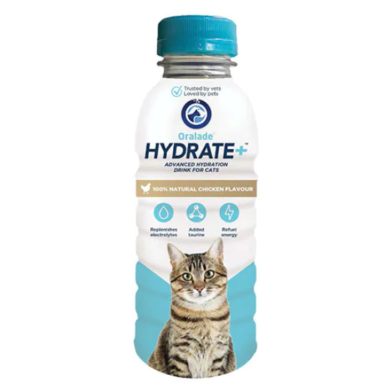 Oralade Hydrate Plus Cat - tečna veterinarska dijeta za mačke 330ml Oralade Hydrate Plus Cat - tečna veterinarska dijeta za mačke 330ml